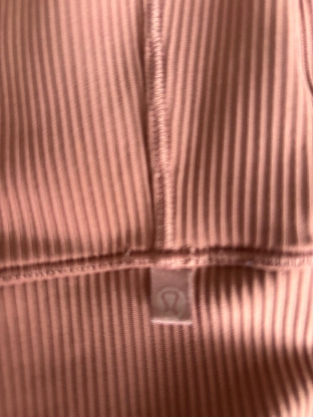 NWOT - Lululemon Power Pivot Tank * Ribbed - Picture 6 of 7